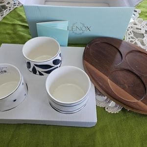 Lenox Blue Ray Round Snack Bowl with Wood Tray
